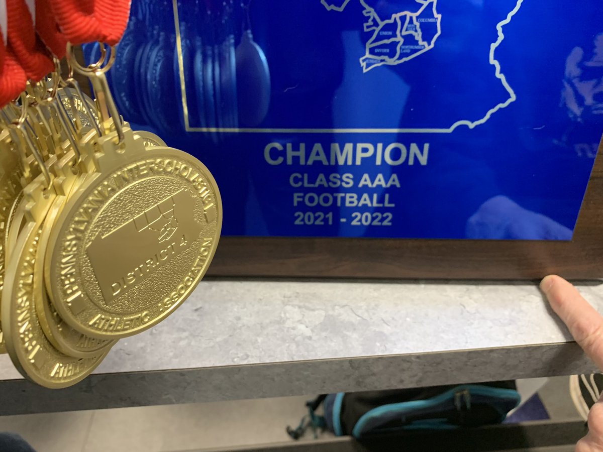 🏈🏆 2021 District IV “AAA” Champions! #backtoback #GoIronmen <a href="/Dblocksections/">Danville Students</a> 
<a href="/piaad4sports/">piaad4sports</a>