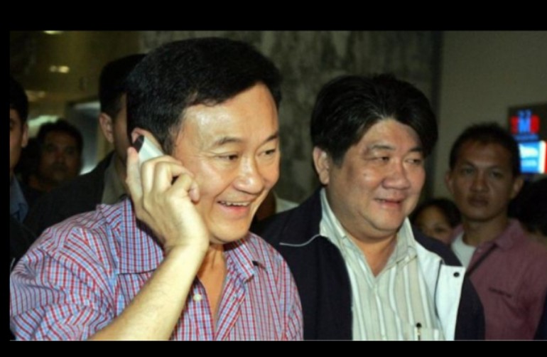 PattSaikaew's tweet photo. @phumtham ท่านคือหนึ่งในหลายๆคนที่ไม่ทิ้งเพื่อไทยและเคียงข้างท่านทักษิณมาตลอด ผมนับถือครับ ไม่เหมือนอดีตเลขาธิการไทยรักไทย #ไทยรักไทย #ปู่ซ่าบ้าพลัง https://t.co/8j5ImlB3S0
