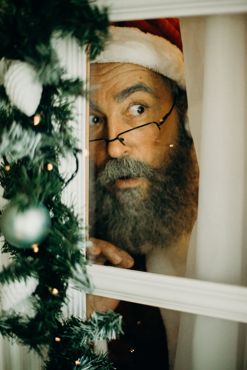 dmcharvesthaven's tweet photo. Christmas is right around the corner! 
Harvest Haven has your holiday gathering taken care of! Book your next event today! 
Image credit: Pexels
#greenhouseholidays https://t.co/CIcsAmDC1s