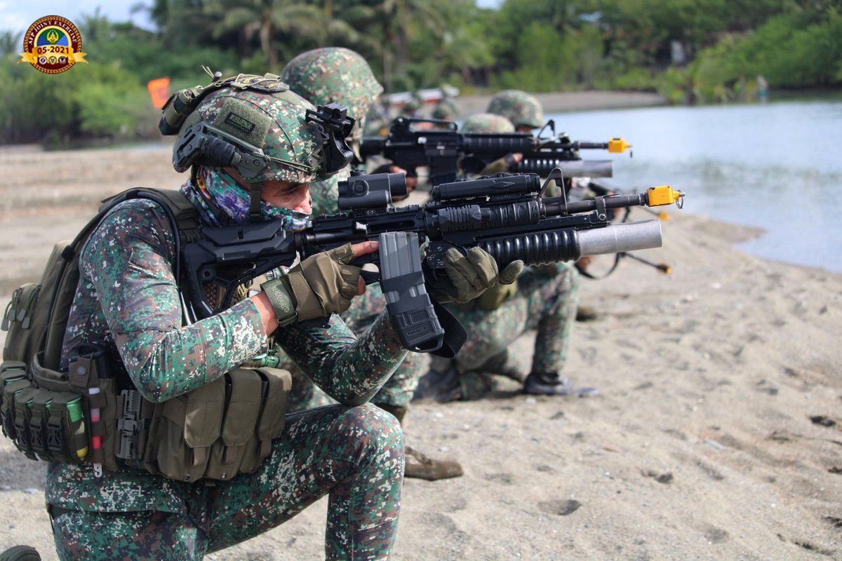 Philippine_Navy's tweet photo. ICYMI | @TeamAFP's AJEX DAGIT-PA 05-21 participants conducted rehearsal for amphibious operations in Antique

👀: https://t.co/R9kKYvjo1L

📸: @navforcentral

#PHMarinesCorps
#ModernandMultiCapablePHNavy
#AFPyoucanTRUST https://t.co/NwBhdvKYlC