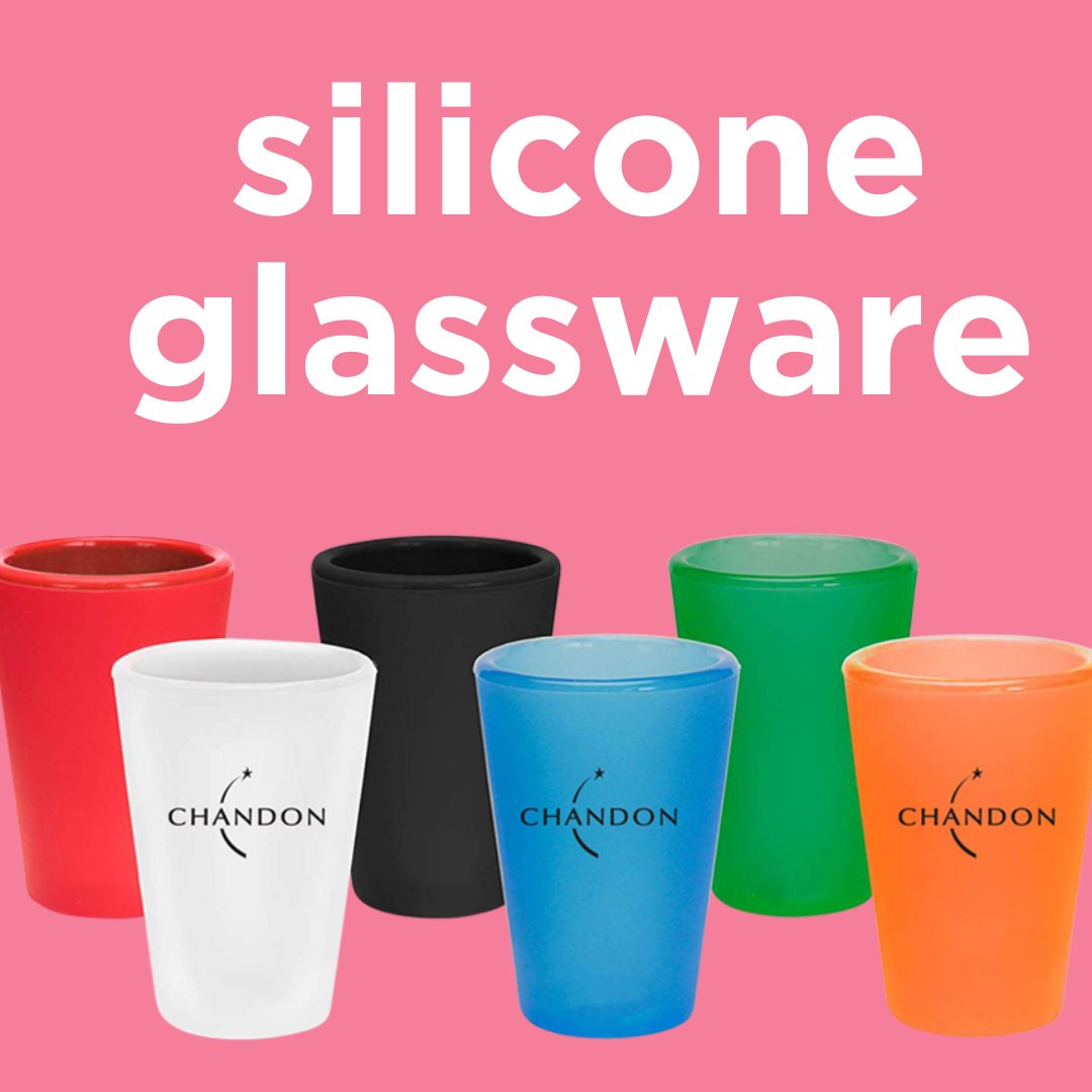 winengear's tweet photo. On-the-go this holiday season? We've got your back! Keep the party going with our silicone glassware. These glasses are unbreakable, eco-friendly, and insulating...so you can enjoy your favorite libation wherever you are. Shop now at https://t.co/qGpPjf6pSy https://t.co/IFAab2zN4d
