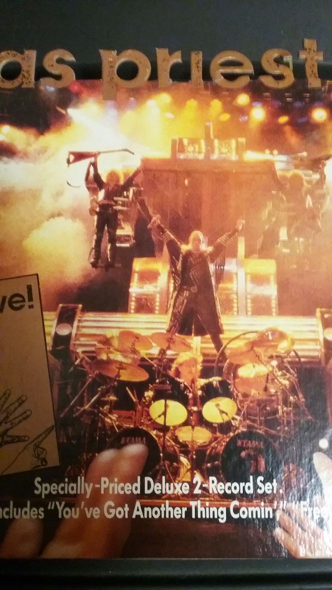 BertBringe's tweet photo. @MojoMoomey @judaspriest Judas Priest Live Counter Display

I'm pretty sure I've got the CD too
(New - in the Longbox packaging from the 80s)

#JudasPriest #JudasPriestLive #CounterDisplay #Promo https://t.co/8UFPKzGm6u