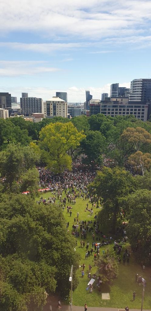 SimoneKealy's tweet photo. This is the view from my parent's hotel room. #springst #melbourne #auspol #protests https://t.co/2rvObOYkzp