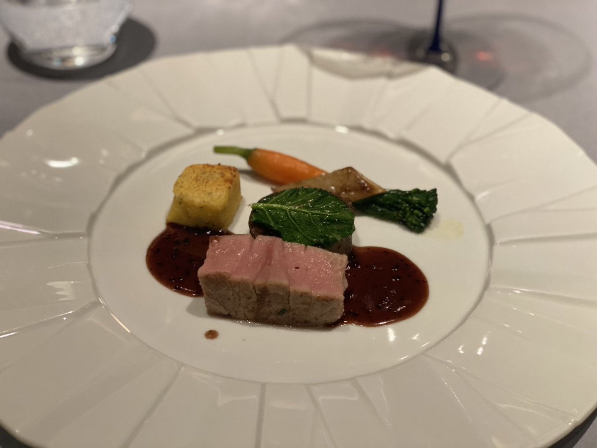 The staff of WaykiChain sincerely thanks to <a href="/SunWayki/">WaykiSun</a> for this exquisite French meal and léger, minces, soyeux red wine🍷. 

Coming together is a beginning, staying together is progress, and working together is a success. Bright future is ahead of us!☀️

 #Airdrop #Crypto