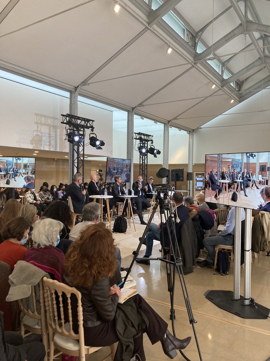 fb.watch/9onLJu_DkY/        Les Rencontres Capitales ont commencé hier. Elles vous attendent aujourd’hui à <a href="/InstitutFrance/">Institut de France</a> <a href="/RencontresCap/">Rencontres Capitales</a> <a href="/INRAE_DPT_SPE/">INRAE Santé des Plantes et Environnement</a> <a href="/InstitutFrance/">Institut de France</a> <a href="/ENGIEgroup/">ENGIE</a> <a href="/LaTribune/">La Tribune</a> @SanofiEspoir <a href="/Benedetti65/">Benedetti arnaud</a> <a href="/RevuePol/">Revue Politique</a> @DarlineCothiere <a href="/Pfizer_France/">Pfizer France</a> <a href="/CathBrechignac/">Catherine Bréchignac</a>