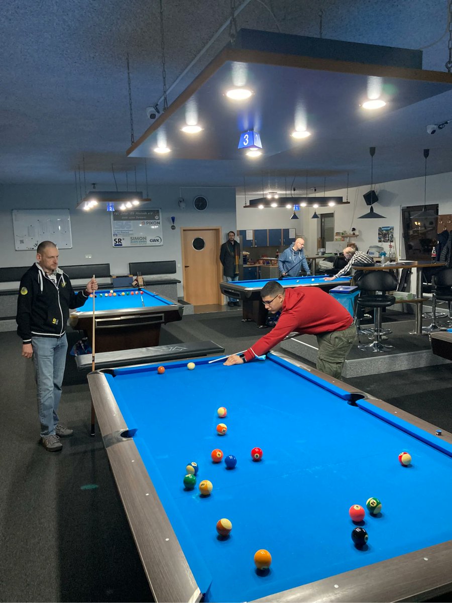 AProthesen's tweet photo. Billard mit Handicap- Zusammenkommen am Billardtisch, seine Grenzen austesten und den Sport als solchen kennenlernen. 

#gemeinsamweitergehen #prothesenhandwerk #beinprothese #armprothese # https://t.co/TJrPBiuPFG