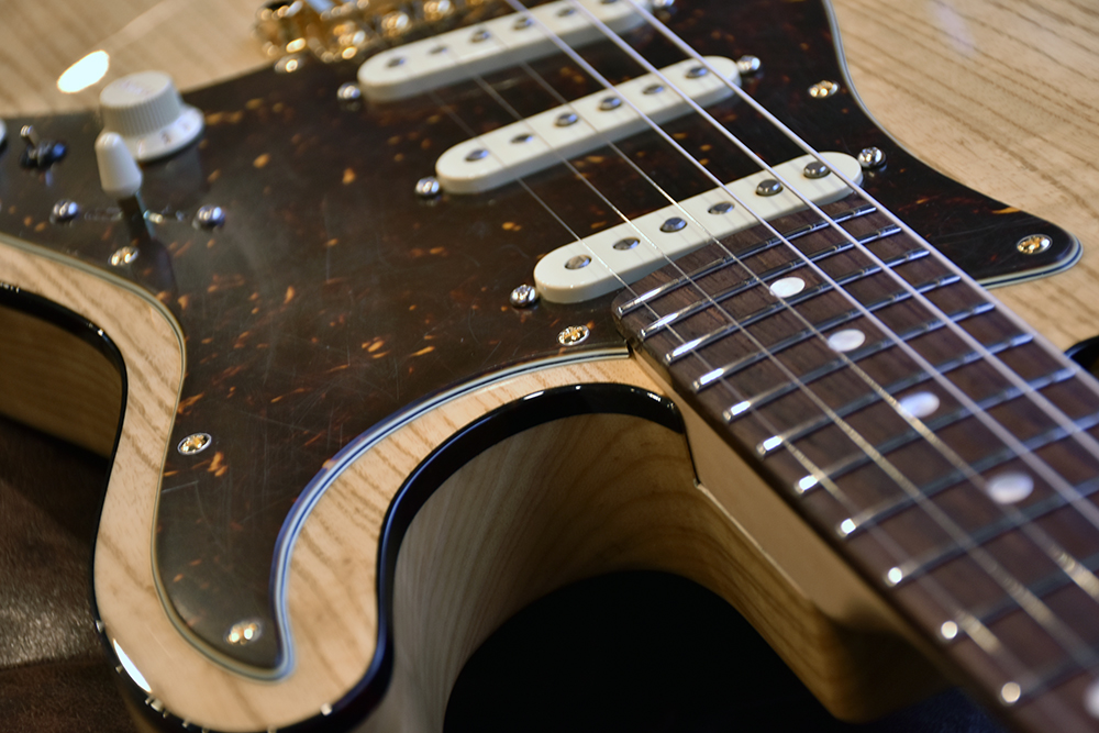 Altero Custom Guitars on Twitter: