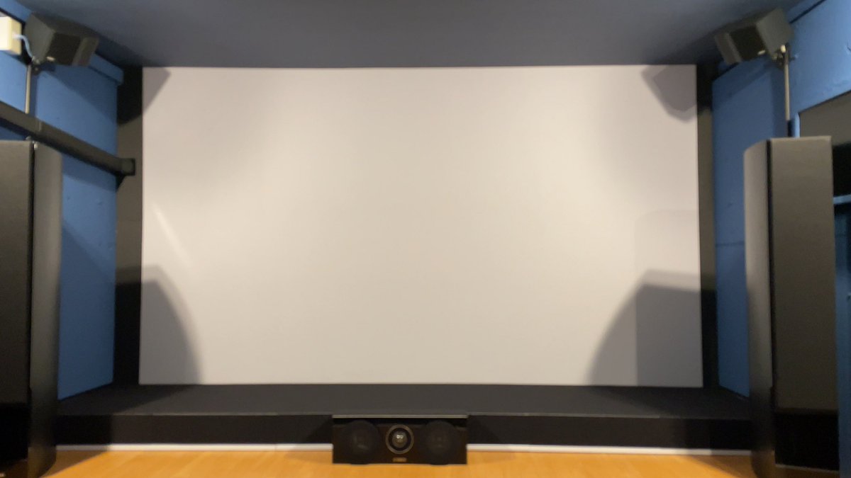 暗幕　ホームシアター 暗幕で作るブラックマスクはコスパは良いのだが整備性や仕上がりに不満
