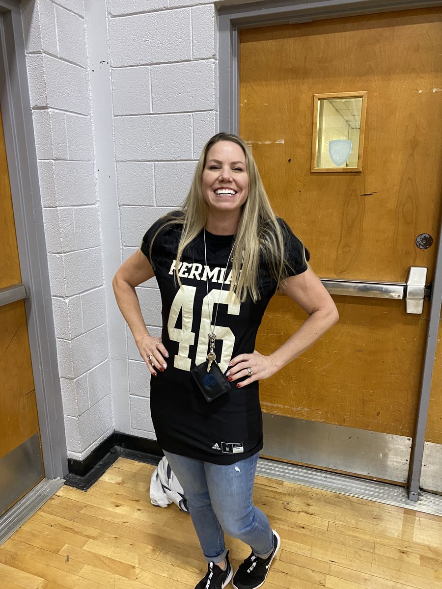 kennedea's tweet photo. For the 5th time this semester a PHS CTE was honored as Favorite Teacher by a Mojo Football player at the Permian pep rally!  I’m so proud to be a part of this department. Go Mojo! ( missing Joey Escalante in the picture)

 #CTESaturnV https://t.co/oxbD3gtgph