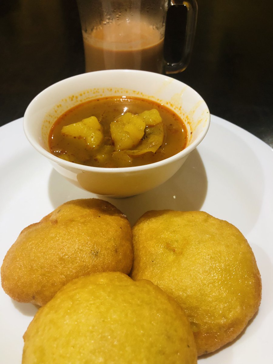 drkhuntia21's tweet photo. My mother-in-law is here and it’s not possible I will not have #Dhuska #JharkhandiFood it’s delicious & full of love👌♥️ https://t.co/jz8ds0vo1a