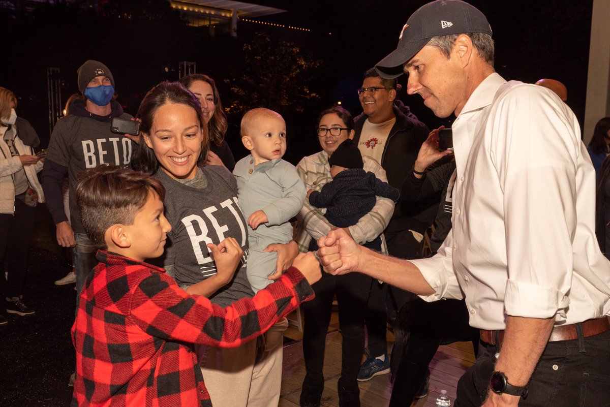 Beto O'Rourke tweet media