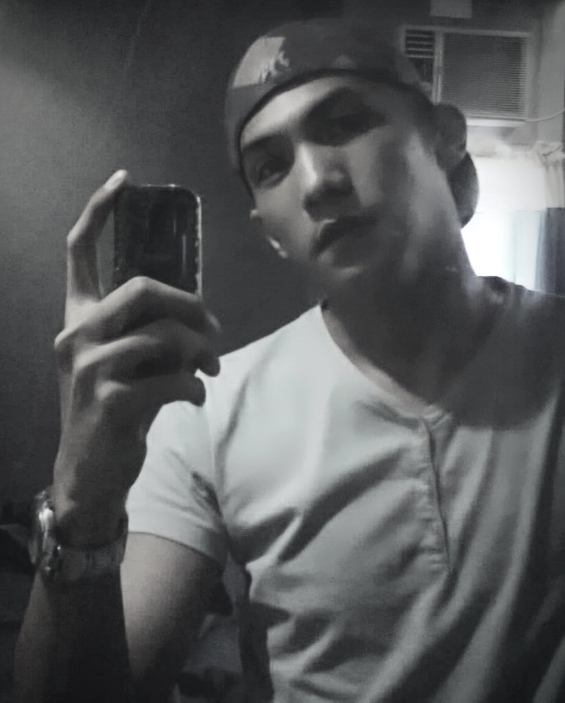 gary35cf's tweet photo. Life is better in Black &amp; White.
Keep it simple..
🚀❄️ https://t.co/MbRrCODP3m
