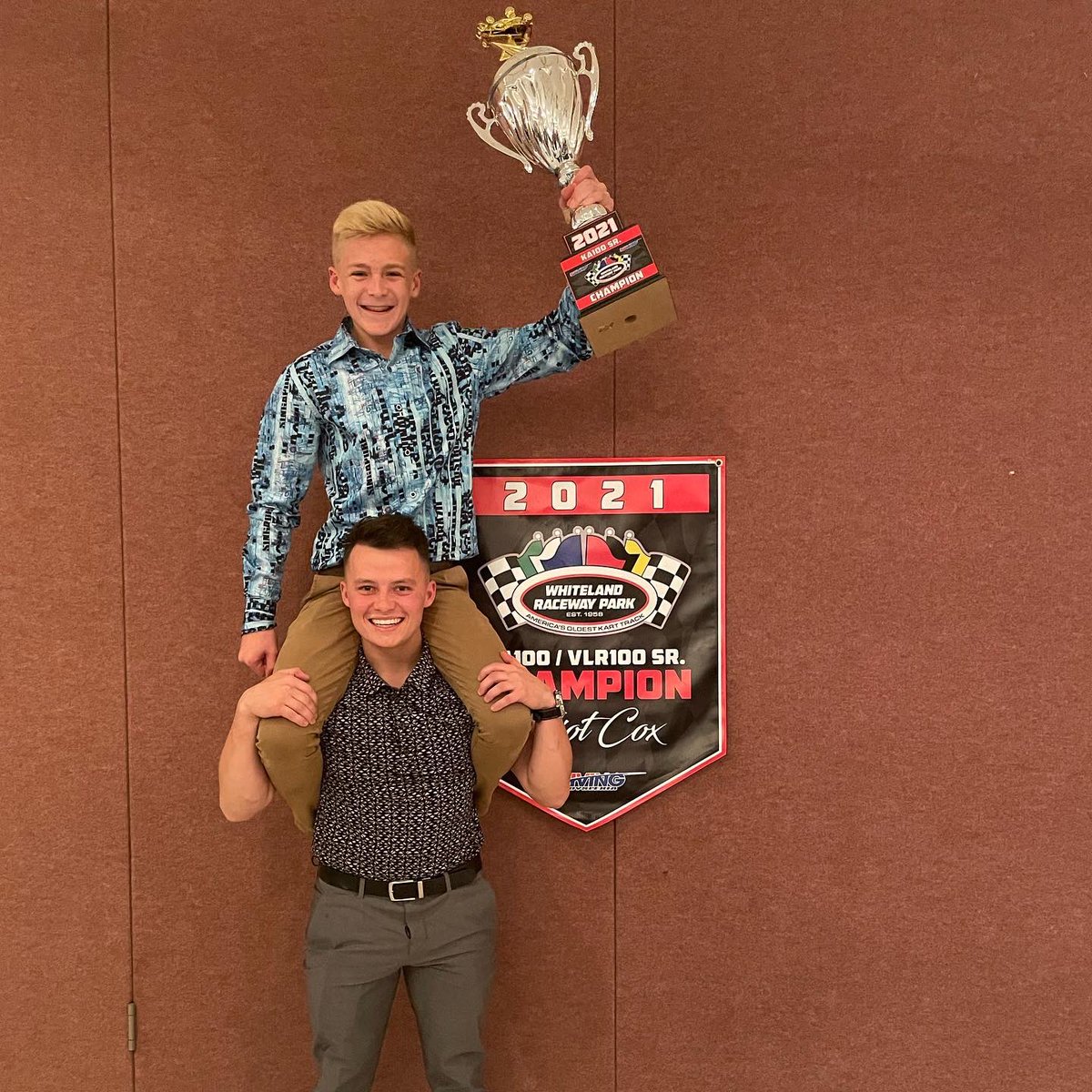 Elliot Cox Racing tweet media