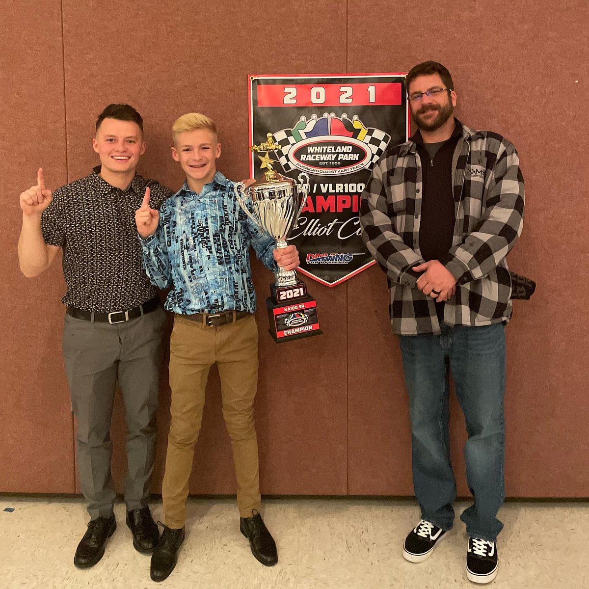 Elliot Cox Racing tweet media