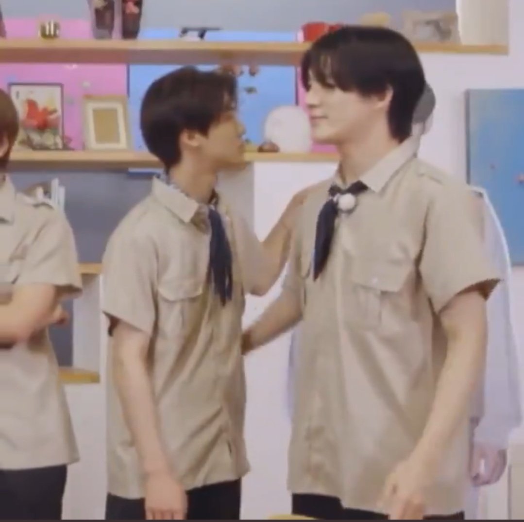 เป็นมุมที่เห็นกี่ก็เขิน​ ;_____;