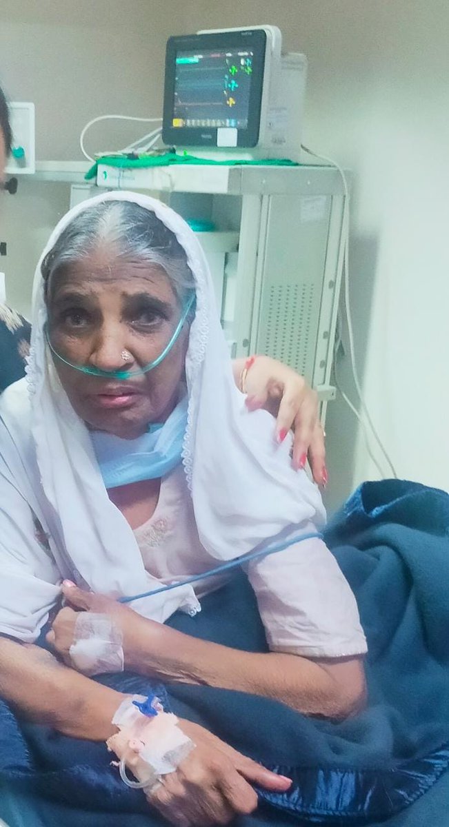 funde_rakesh's tweet photo. Please support patient sheela tak who is suffering from lung mass requiring chemotherapy, cost of one chemotherapy is around 40000/- and she can not afford it, please save her life.

@SonuSood , @SoodFoundation , @vishallamba20 https://t.co/dKNbQ3IJ7r