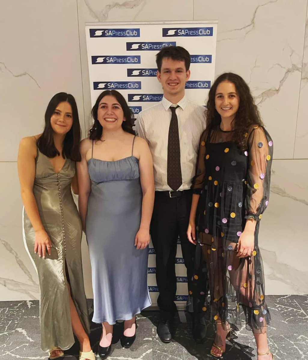 MichelleWakim's tweet photo. Stoked and very, very grateful to win the @SAPressClub Student Journalism Award last night. Huge thanks to the incredible staff at @UniversitySA 🎆 https://t.co/J9uMcWN3hZ