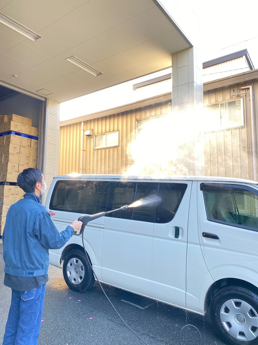 PulptexJ's tweet photo. おはようございます☀
11/20(土)大田区京浜島は晴れ☀️
スカッとした秋晴れです🍁

こんな天気のいい日には、洗車あるのみ🚐
感謝しながら、ピカピカにします💪

#企業公式が毎朝地元の天気を言い合う 
#企業公式相互フォロー 
#企業公式秋のフォロー祭 https://t.co/Zgh86aN5Wb