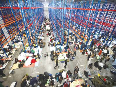 The_Nation's tweet photo. Belarus says 2,000 migrants spent night in logistics centre
https://t.co/0RdYxMXDIa
#BelarusBorder #Poland #spent #Night #LogisticsCentre https://t.co/gxj323ZH08