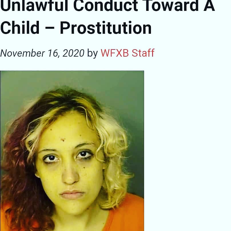 ShiiDaG97's tweet photo. #horrycounty#prostitution #myrtlebeach #horrycounty #soccaste #hooker #callgirl #sherrifoffice #police #pd #gabnews Here is Chelsea Wilson a major IV user out on bond Staying at #super8socastee selling drug's with her pimp #HIV How does the police allow this!!! Nasty ass Trick https://t.co/GsiCse7XhY