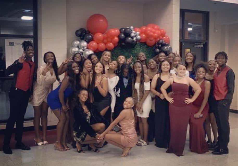 coach_moore_'s tweet photo. As, I see this picture and the growth of all of these people, managers included, I can truly let out some emotion. I thank the God for allowing me to know my purpose, and giving me the opportunity to touch so many young people. Lord, I understood the assignment. Thank you https://t.co/jfwOGSeM56