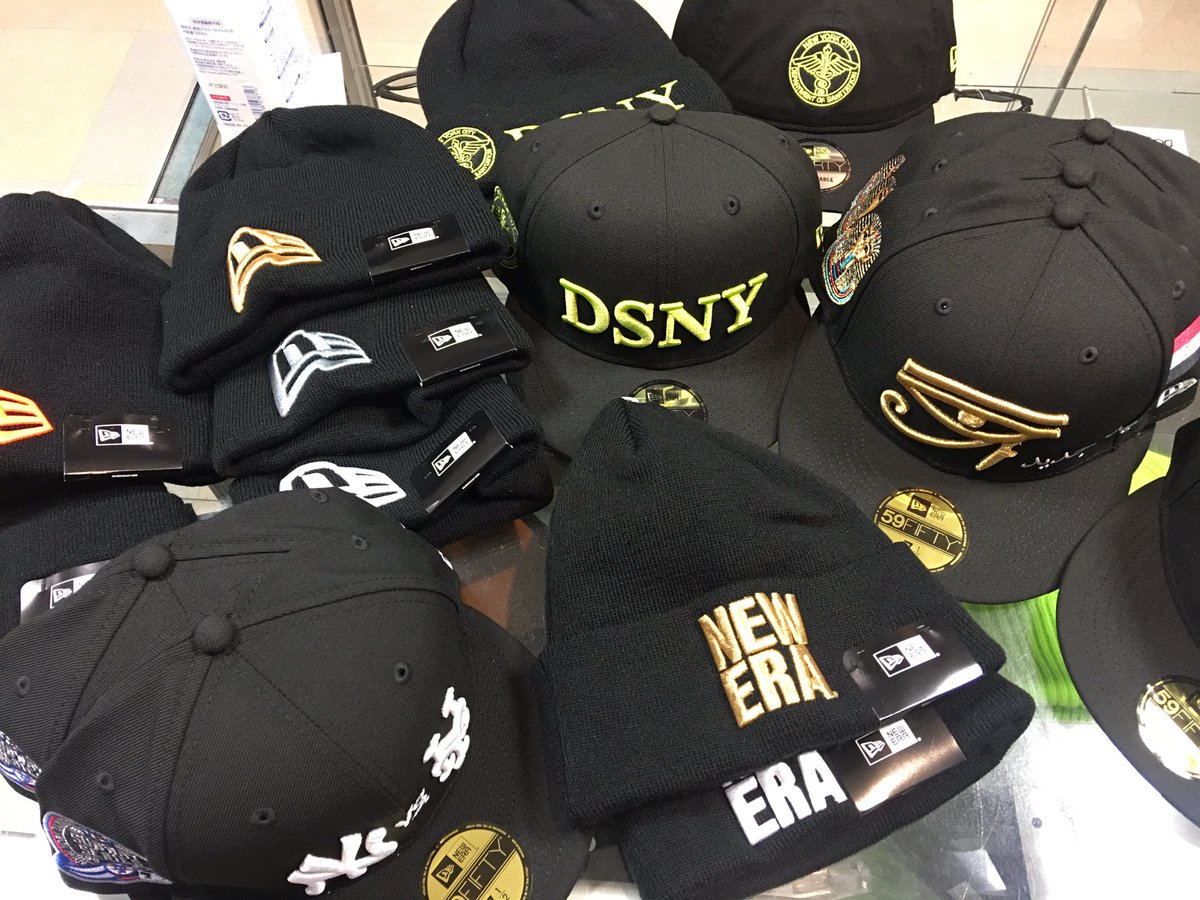 v_young_v's tweet photo. #newera #ニューエラ  のキャップ、ニットキャップが色々入荷しました‼️#ヤンキース #メッツ の #サブウェイシリーズ のキャップはオススメです‼️ ニットキャップも入荷してます‼️
#young
#ヤング
#都城
#宮崎
#ストリートファッション
#セレクトショップ
#sunyoung
#サンヤング https://t.co/oOtBFmkN0r