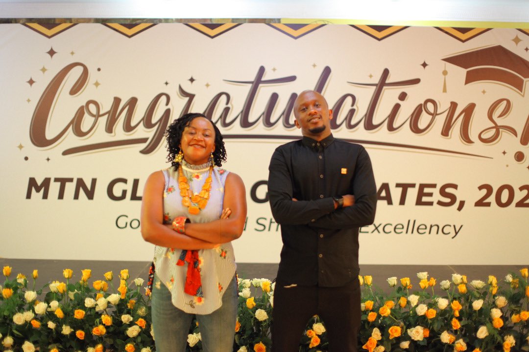 mkngambi's tweet photo. #AboutYest 2/6;
@realmugabo spent the last 18 months in @MTNRwanda's Consumer & Digital department as part of his stint in the @MTNGroup #GlobalGraduate program. Congrats on your graduation Sunday - so proud of you!
Tried to look as cool as him in the pic, but ... 😊 https://t.co/9NarEVIAyO