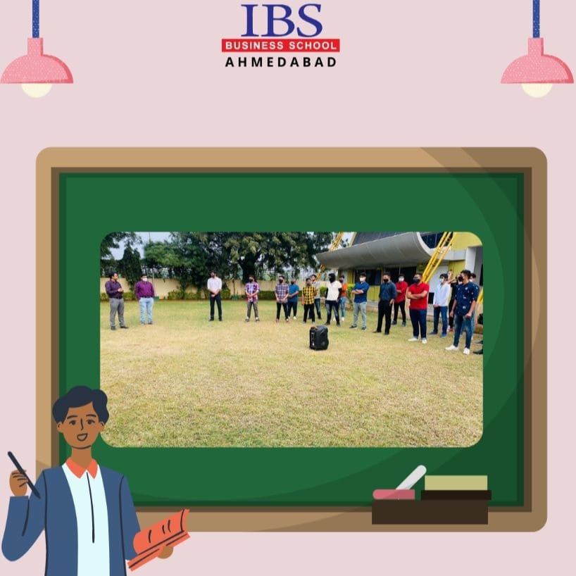 IBSAhmedabad's tweet photo. IBS Ahmedabad had arranged for fun filled evening wherein faculty members gave their respective speeches and students enjoyed the welcome snacks served at the event.
Students had a very great time during the event.
#welcomesnacks #funfilledevent #fun #Speech #ibsa #ibs https://t.co/MrgzTvrgkV