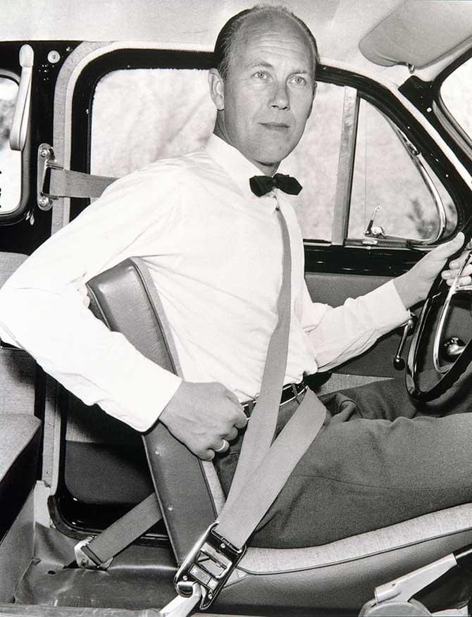 alvinfoo's tweet photo. Volvo’s Nils Bohlin, inventor of the three-point seatbelt

Volvo opened up the patent so that any car manufacturer could use it in their design. They decided that the invention was so significant, it had more value as a free life saving tool than something to profit from.👍 https://t.co/HzjB1MwEet
