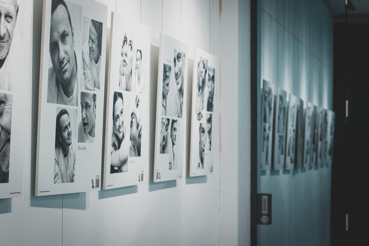 TheatresNight's tweet photo. Изложба #нощниперсонажи в Unicredit Studio, вход свободен https://t.co/oGnxjjxrZI