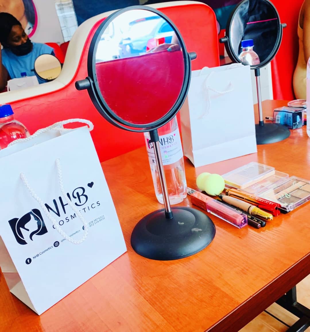 nakiesbeauty's tweet photo. We are currently in 📍 Rustenburg
Hosting Rustenburg Makeup Class
Next stop
Cape Town Makeup Class
04 December
R800
Bookings and Enquiries
☎️0120232527
📱 0783476323
#nhbcosmetics #makeup #beauty #makeuptutorials #eyebrowtutorial #eyemakeupideas #eyemakeup #makeuplovers https://t.co/CLBT3EZXtV