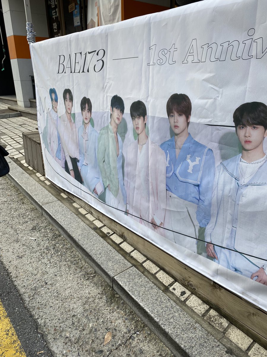 bboknu_'s tweet photo. 달콤광수커피 기다리는 중,

광수 얼마나 달콤한지 기대하겠어

#진짜미쳤나봐배칠삼밖에안보이잖아이러다반해반해반하겠어가볍게보지말아나정말진심이야나대단한놈은아니지만널누구보다빛나게해줄게좀낯간지럽지만말해볼게내가널좋아한다고지금고백하는거라고

이 테그 나도 쓴다 ㅋㅋㅋㅋㅋㅋㅋㅋ https://t.co/0PHERhoPrb