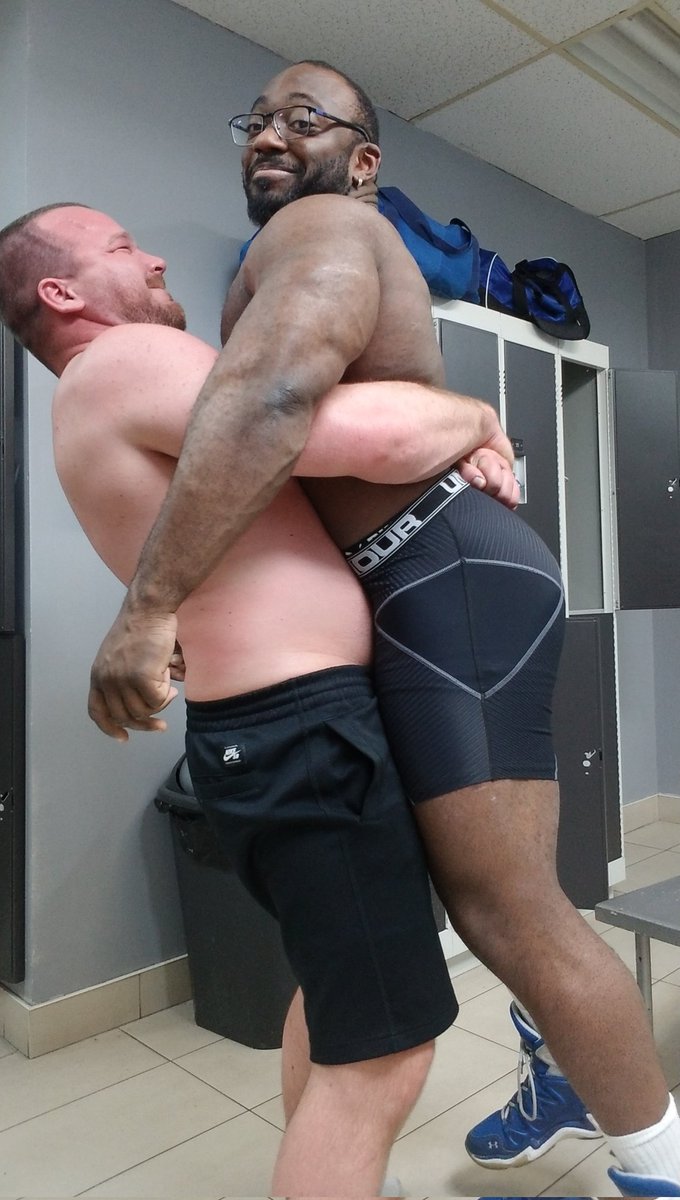 joshflexing255's tweet photo. #neverbigenough
#neverheavyenough
#liftandcarry https://t.co/l11tIMqChQ