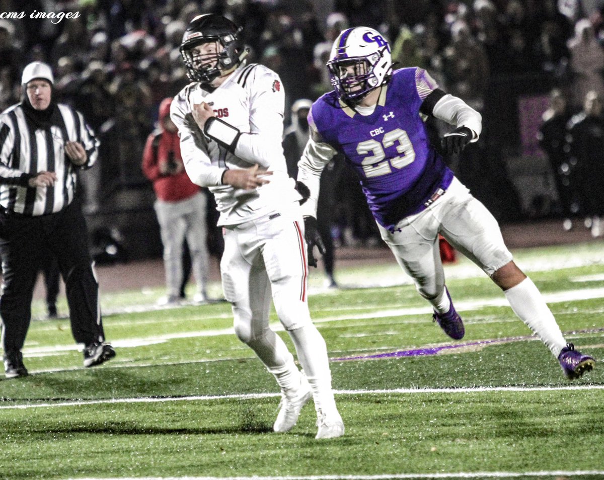 ChrisSchmitz168's tweet photo. In the MSHSAA Class 6 semi-final 🏈 game the Cadets break the Broncos from Lee’s Summit North. Final 28-21. CBC punches its ticket 🎟 to Columbia. @CBCFootball @cbccadets @CBCHighSchool #BeABrick🧱 #Class6 #FridayNightLights #notdoneyet #playtotheend #cmsimages https://t.co/xfBk3Jm31S