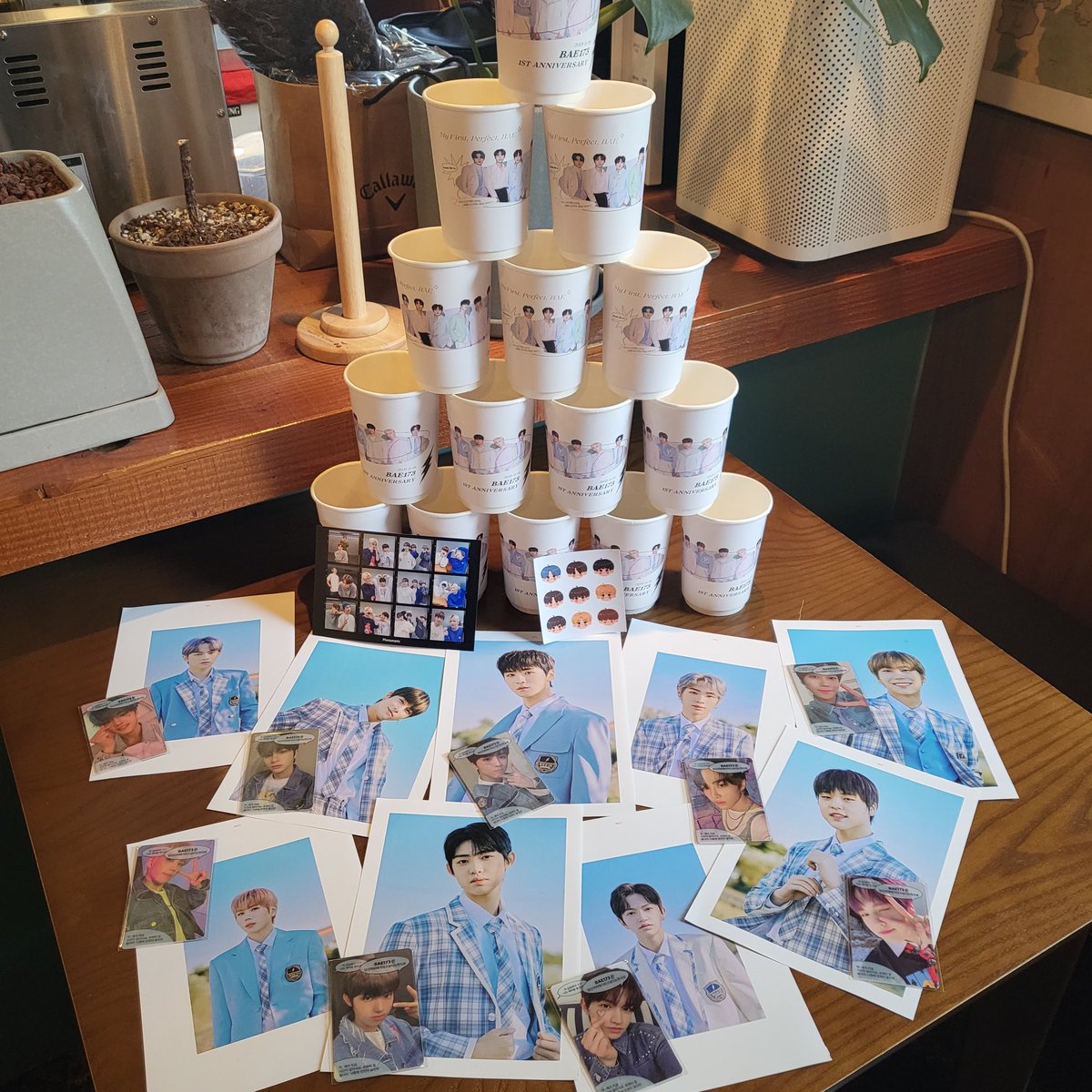 DH20041110's tweet photo. 진짜미쳤나바 배칠삼밖에 안보이자나
LP판 꾸밈존 너무 이뻐요

#진짜미쳤나봐배칠삼밖에안보이잖아이러다반해반해반하겠어가볍게보지말아나정말진심이야나대단한놈은아니지만널누구보다빛나게해줄게좀낯간지럽지만말해볼게내가널좋아한다고지금고백하는거라고 https://t.co/6T7srg3djQ