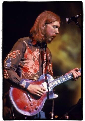  Happy Birthday Duane Allman  ( 1946  ).
  Cofounder of The Allman Brothers Band, with brother Greg. 