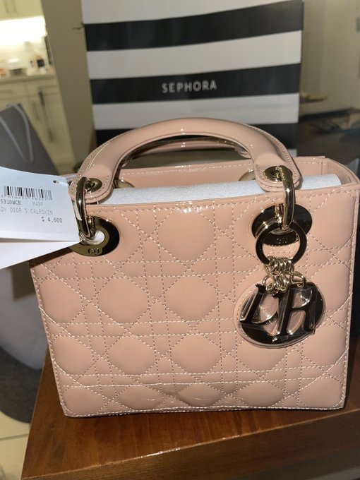 If you adore her Dior her 🤑☺️ https://t.co/ejWsfVtgUk<a href="/tag/newprofilepic"class="tags"><span>#newprofilepic</span></a>