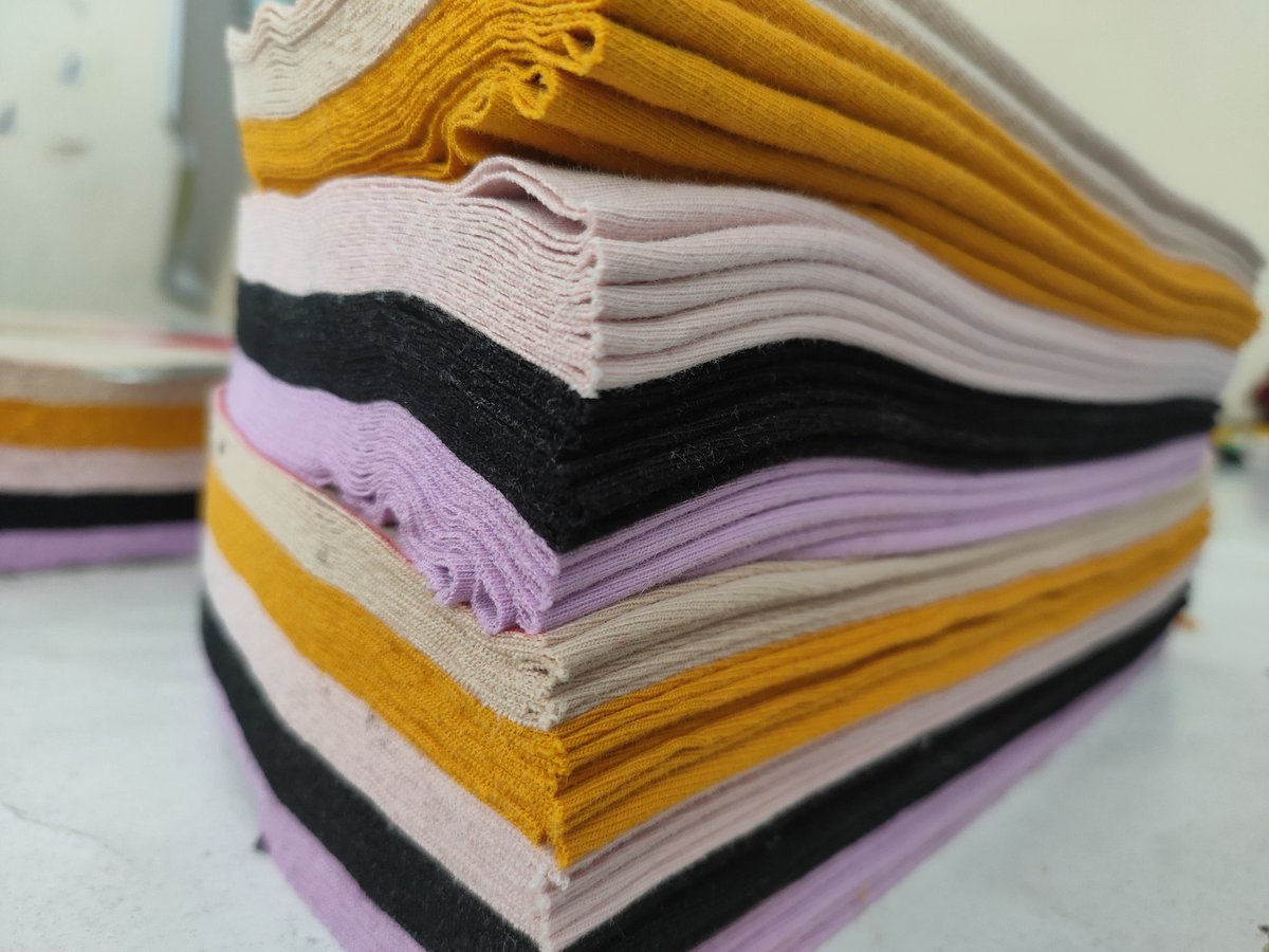 nugrahadiii's tweet photo. Beberapa warna yang sedang favorit di kalangan penjual kaus (banyak menerima pesanan), antara lain;
- Lilac
- Mustard
- Beige
- Dusty Blue
- Red Plum
- Seafoam Green
#cottoncombed #combed30s #combed24s #kaos #sablonkaos https://t.co/lBMTsYa4qN