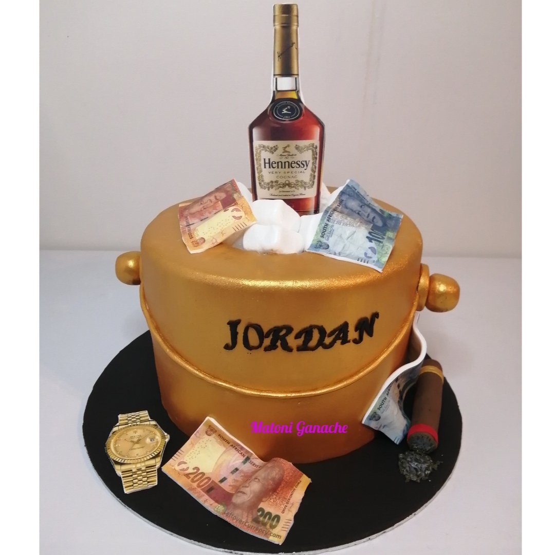 MatoniG's tweet photo. Be it weddings, birthdays, baby showers, you name it, I make it. For orders around Cape Town you can call or whats app 0732196141
#DJSBU https://t.co/QWr3xdhmOj