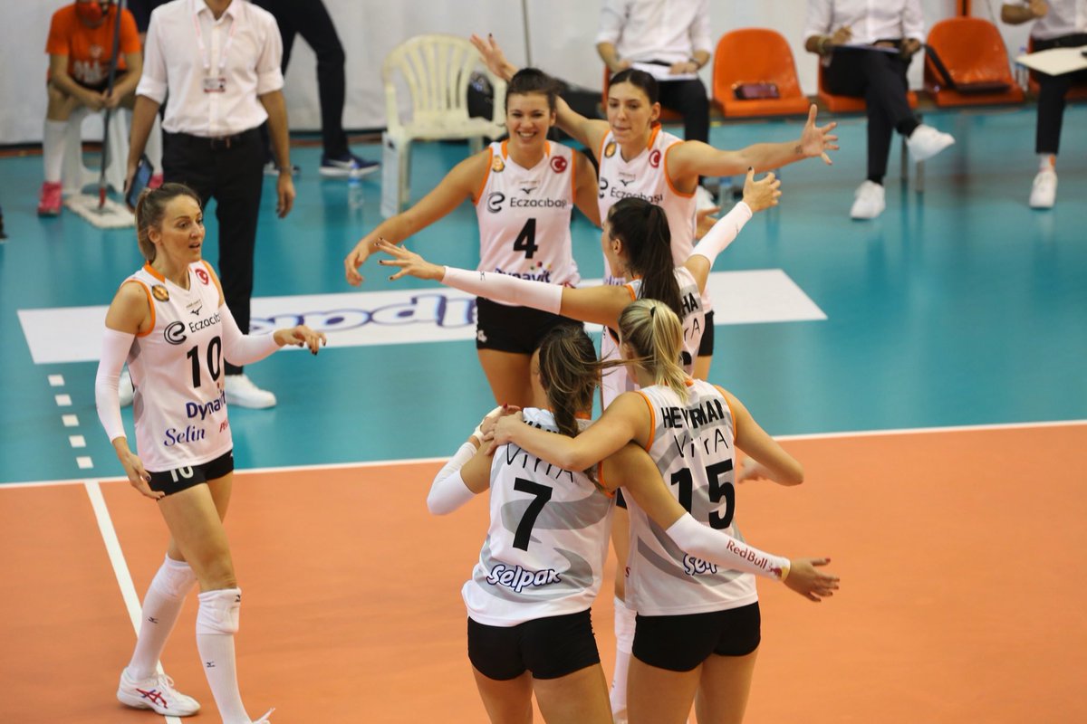 handebaladinvip's tweet photo. 💥 Maç Günü 💥

🏐 vs. Mert Grup Sigorta

🏆 https://t.co/ykePWee8sy Sultanlar Ligi 10. Hafta
⏰ 18:00
📍 Eczacıbaşı S.S.
📺 https://t.co/ykePWee8sy Web/Mobil Tv

#SonunaKadar
#AllTheWay https://t.co/Zqzaeo4W3B
