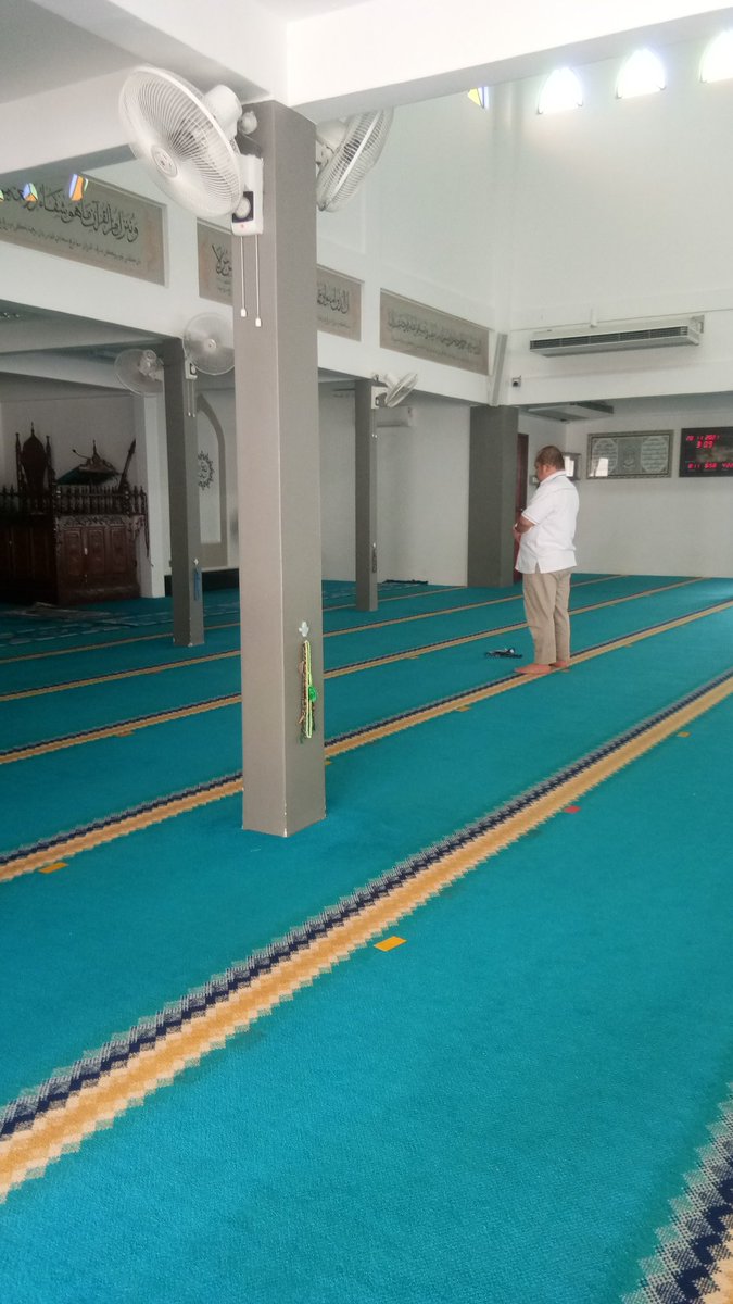 ramlanroes's tweet photo. Setelah doa', usaha, ikhtiar dan Tawakkal kpd ALLAH adalah sebaikยฒ tempat hambaNYA mohon keredhaan. Moga N13 Dun Paya Rumput diberikan amanah dgn kemenangan calon No 2 @shamsuliskandar https://t.co/doXgSY2jLF