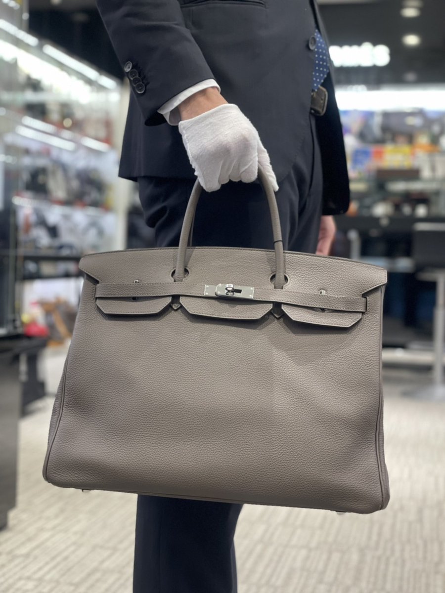 バーキン40が入荷😼✨お色はトープとなり落ち着いたダークブラウンと