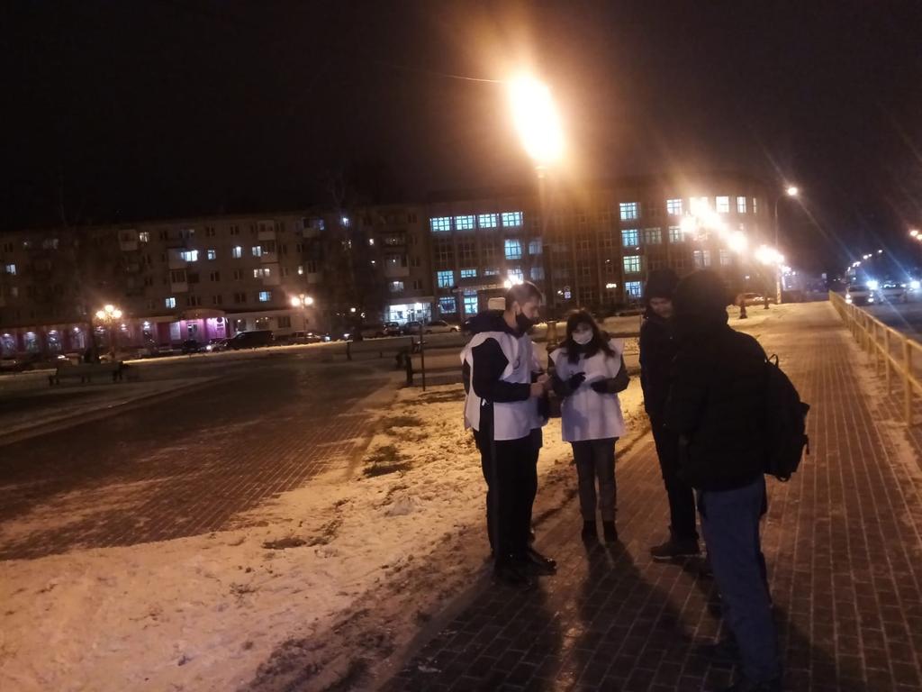 ds56_tgl's tweet photo. 18.11.2021 в рамках реализации общественного проекта "Родители - За безопасное детство!",  родительский патруль @ds56_tgl принял активное участие в рейде в Центральном районе #Тольятти
#РодительскийПатруль63 https://t.co/IPaHowY8Gs