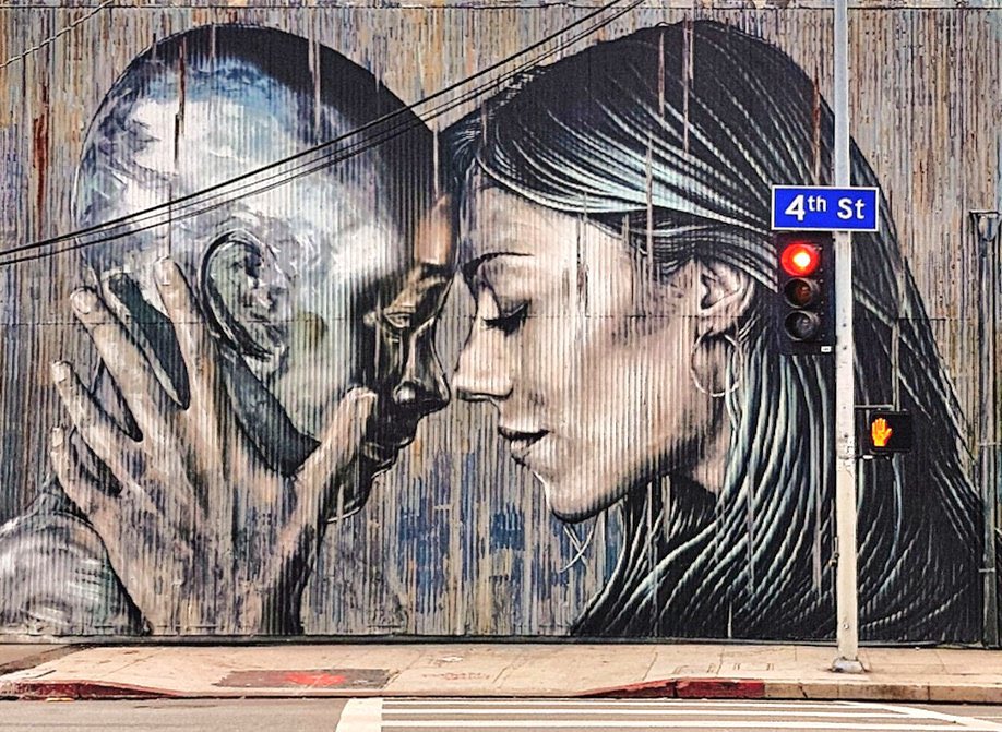 ❇️Even at the weekends, 24/7, if you see someone on the streets who is #roughsleeping #homeless you can help❇️
<a href="/Tell_StreetLink/">StreetLink</a> on their app or call 0300 500 0914 &amp; they will alert local #Leeds services who will reach out❇️Be the one who helps make a connection❇️#PeopleFirst