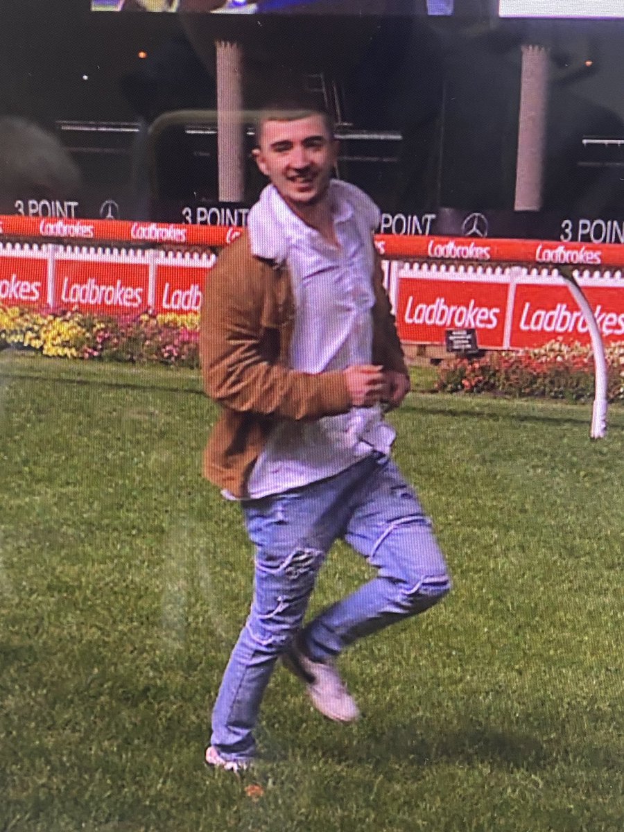 777MJB's tweet photo. The idiot that jumped on the track @TheValley last night will be banned for life from attending our course again. I hope RV extends that ban to every Victorian racecourse. https://t.co/mgsKoItwcI