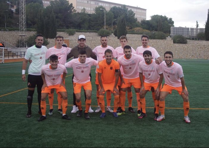 playasdcalvia's tweet photo. 🍊🍊 DIA DE PARTIDO ⚔️⚔️
🏆 3ª RFEF jornada 14
🏟 Es Puig. Lloseta
⏰ 16’00
🆚 @CD_Llosetense
#somosplayas #vamosaportodo https://t.co/hwOqlXLbTq