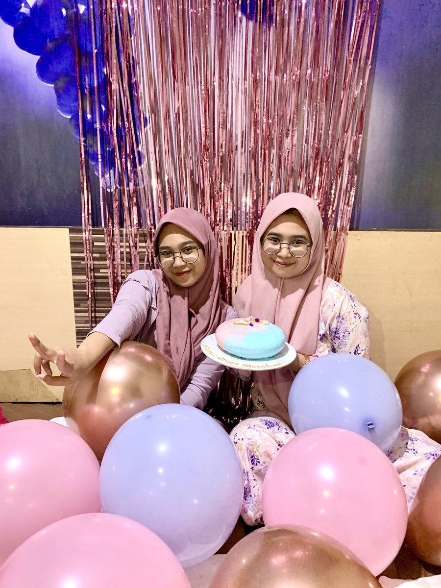 H+4 &amp; blessed 💕