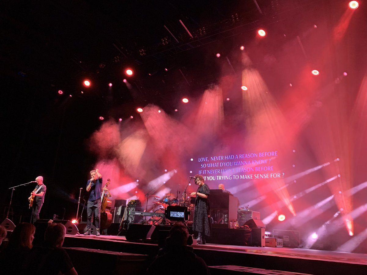 GreatrexJenkka's tweet photo. After 20 + concerts over the years, we went back to the venue we first saw @deaconbluemusic back in 1989. As fabulous and energetic as always! Let’s all stay #forvever young. See you @rickyaross @DougieVipond @gregorphilp in Glasgow soon. 😍🎶🎤 https://t.co/tdSQA9ASB4