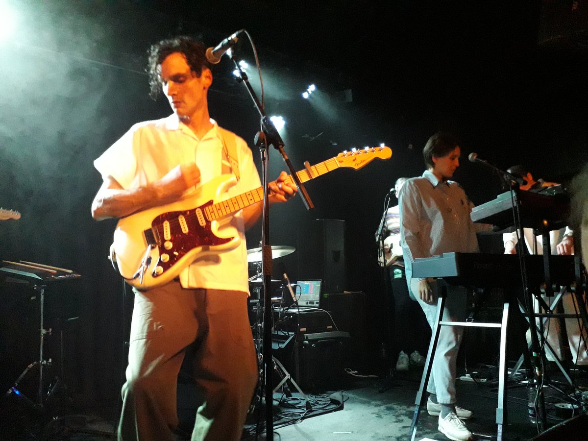 millie_ran's tweet image. . @statstatstats being all sorts of excellent at The Lexington yesterday. So sad that it was their last gig.