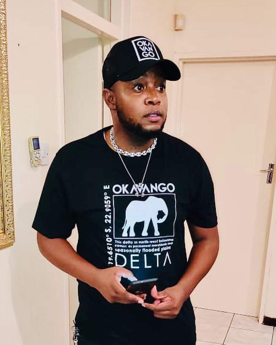 okavangogear's tweet photo. #okavangogear #streetwear collection #botswana #okavango #brandbotswana #localkamonate #bwbrands #maun https://t.co/BiC4SCVGO3